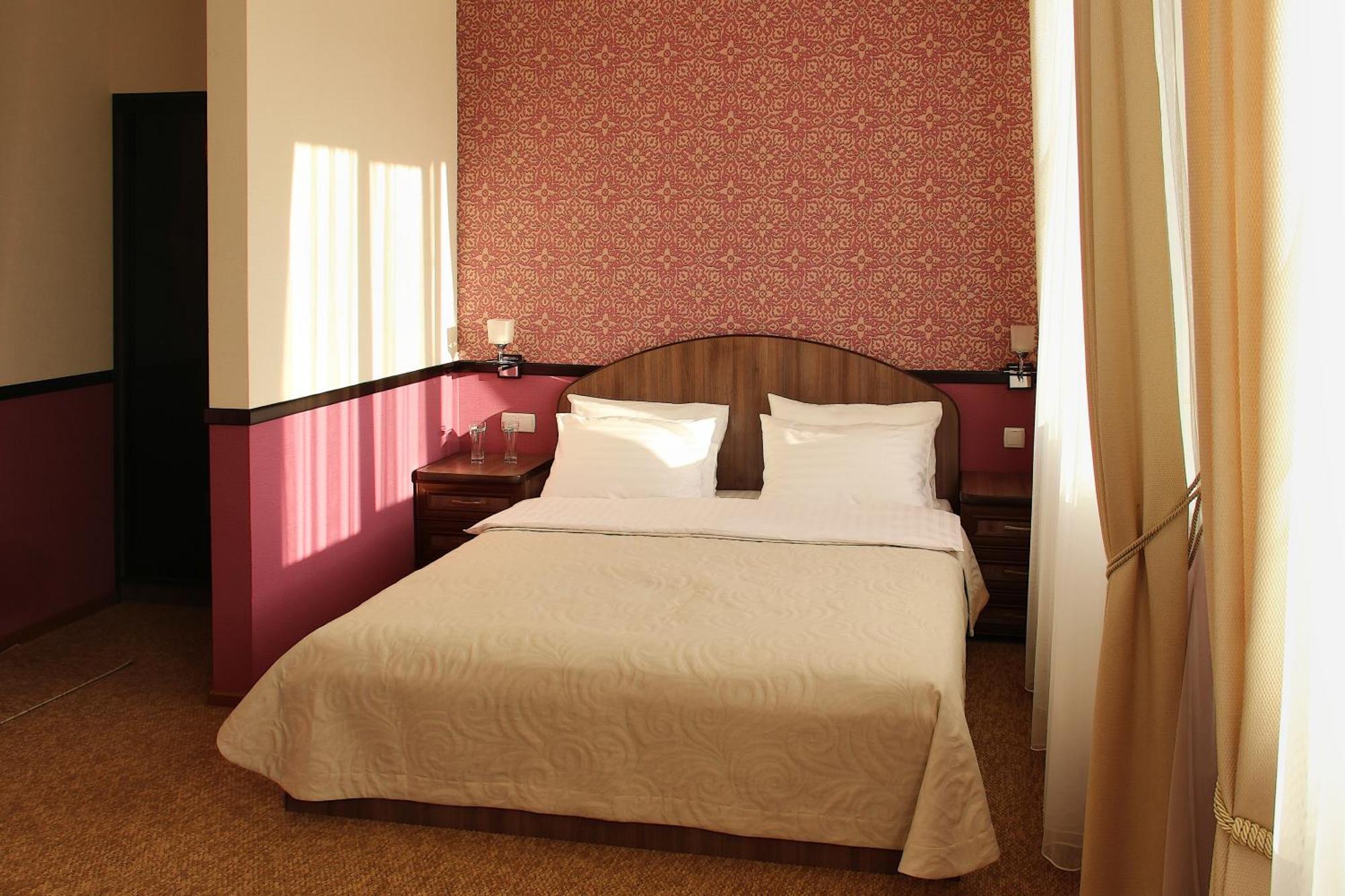 Harvest Hotel Vinnytsia Exterior photo