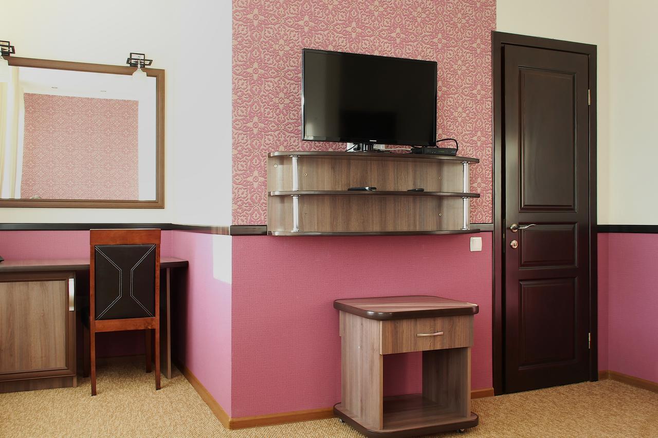 Harvest Hotel Vinnytsia Exterior photo